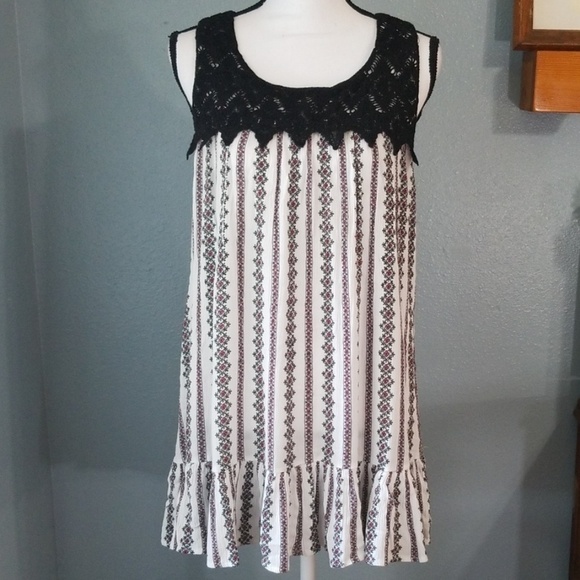 Umgee Dress - Picture 3 of 7